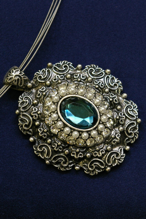 Sed vel venenatis risus