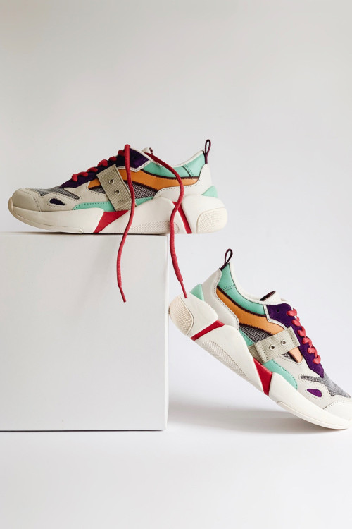 Proin ornare sapien ac mi viverra sodales